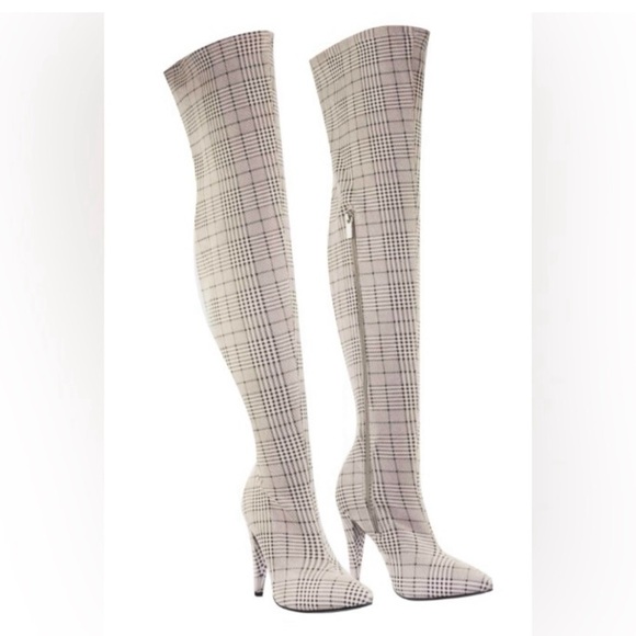 Magnolia by Anne Michelle, Plaid Thigh High Stiletto Sock Boots Wome size 9 - Picture 2 of 16